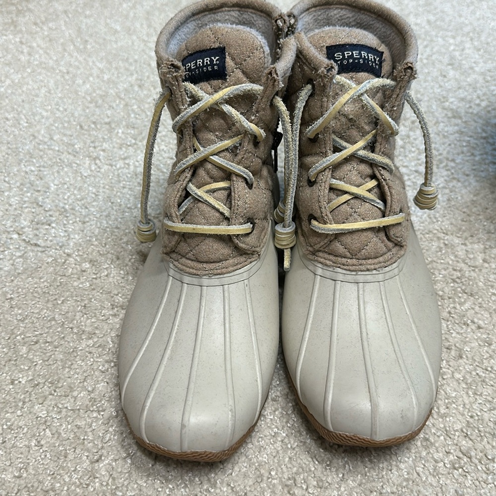 Off white Sherry Top Siders